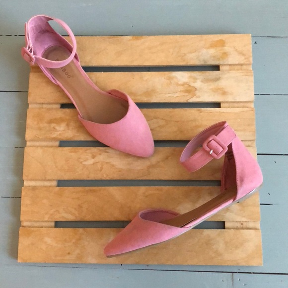 BAMBOO Shoes - Bamboo dusty pink sandals size 6
